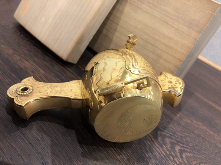 の*助様 宝瓶　置物 楽天市場】龍神 風水 5本爪 琉璃 瑠璃 宝玉 七宝 古法琉璃 吉祥