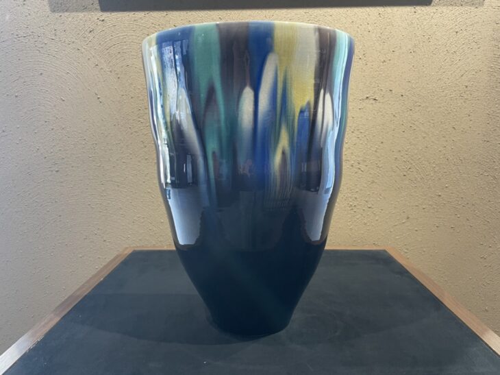 三代 徳田 八十吉（正彦）作『彩釉 花器』 ｜骨董品買取 緑和堂