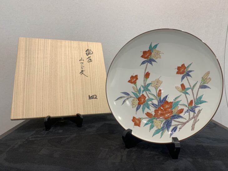 古董品 美品 人間国宝 十三代酒井田柿右衛門（作） 酒井田柿右衛門 柿右衛門