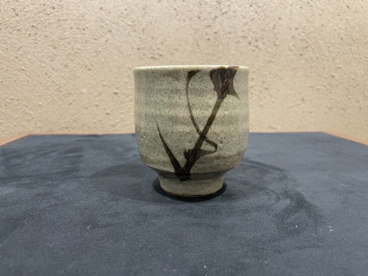濱田 庄司 作『鐡絵 湯呑』 ｜骨董品買取 緑和堂
