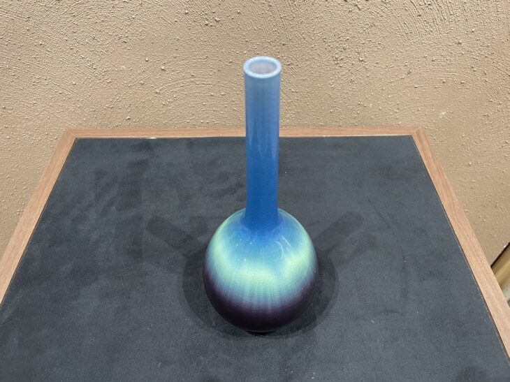 三代 徳田 八十吉(正彦) 作『花器』 ｜骨董品買取 緑和堂