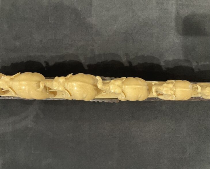 象牙 『象の置物』 ｜骨董品買取 緑和堂