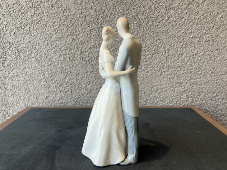 リヤドロ 『いつまでも』 ｜骨董品買取 緑和堂