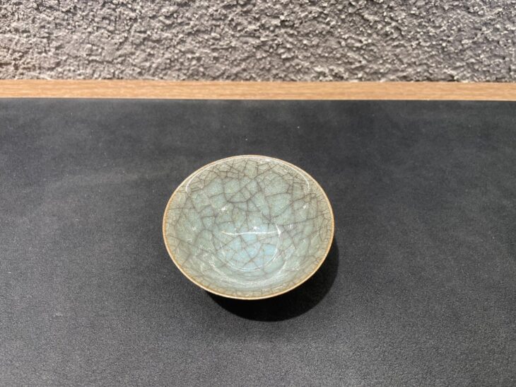 清水 卯一『青瓷 盃』 ｜骨董品買取 緑和堂