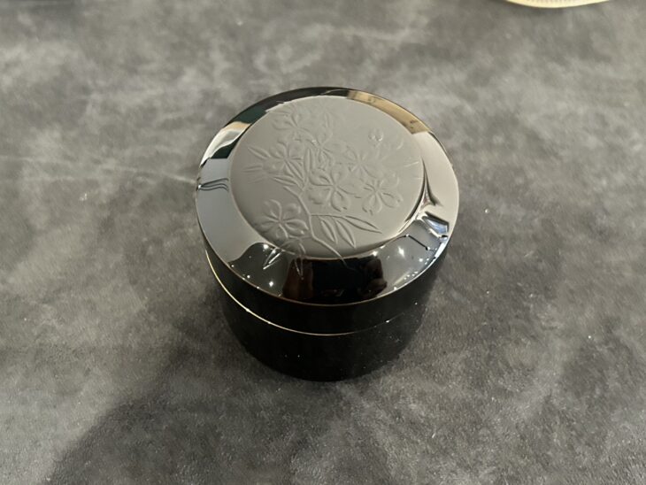 粒菊蒔絵 雪吹雪 楽天市場】茶道具 薄茶器大雪吹 粒菊蒔絵 惺斎好道場宗廣作