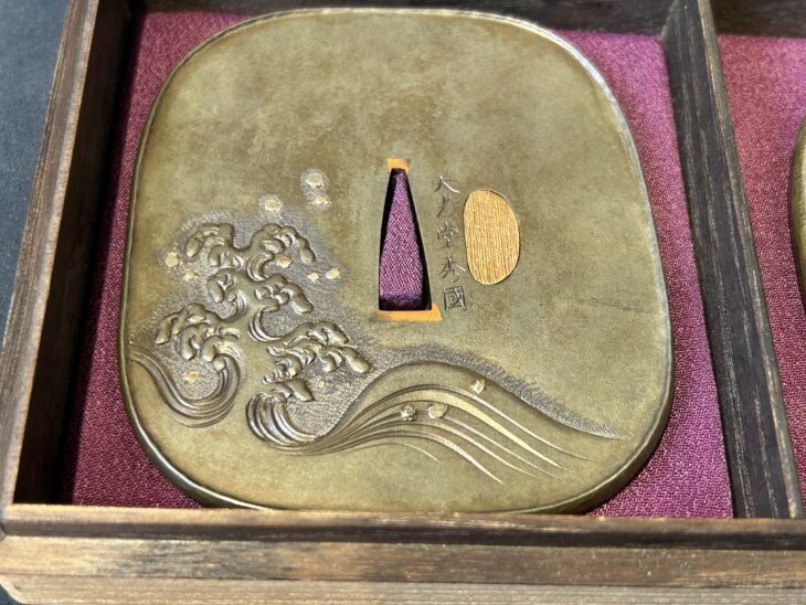 飾物 瓢箪細工 【 風神雷神 】 台座 【 蔦 細工 】工芸品 稀有品