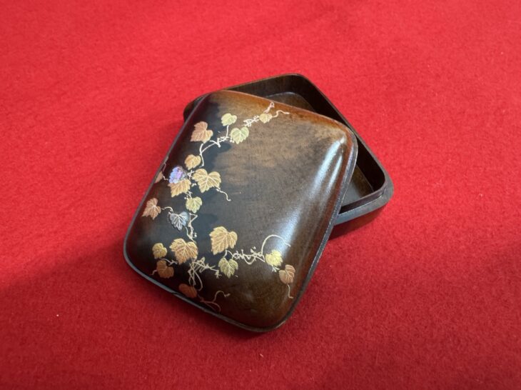 中林星山 『葛蒔絵 文庫香合』 ｜骨董品買取 緑和堂