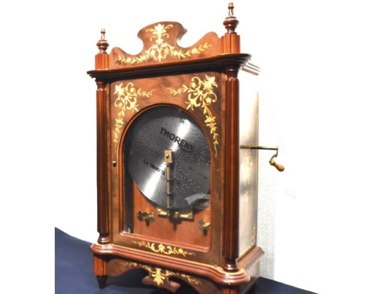 Thorens『Santa Lucia / Ave Maria Gounod 他』 ディスク オルゴール 41弁