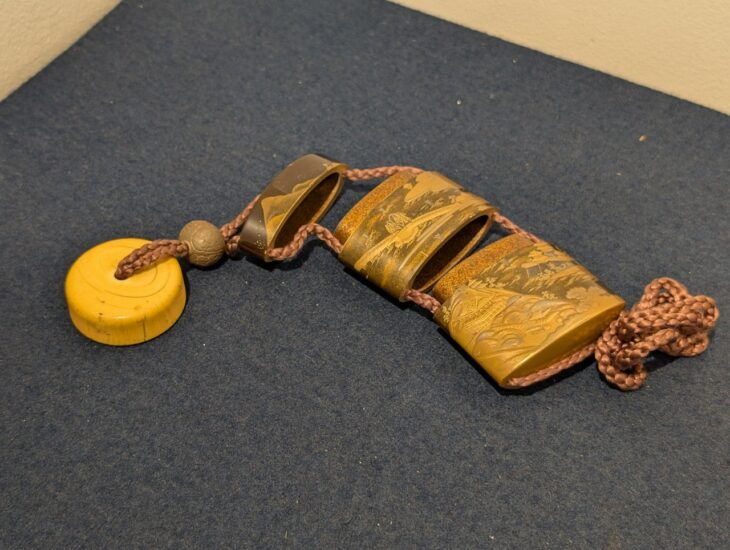 緒締め玉　龍の顔　骨董　胴乱　印籠　R1441 根付・印籠・緒締の歴史- 手のひらに凝縮された江戸の粋 – 古美術西川