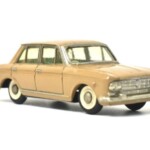 大盛屋『ダットサン ブルーバード』