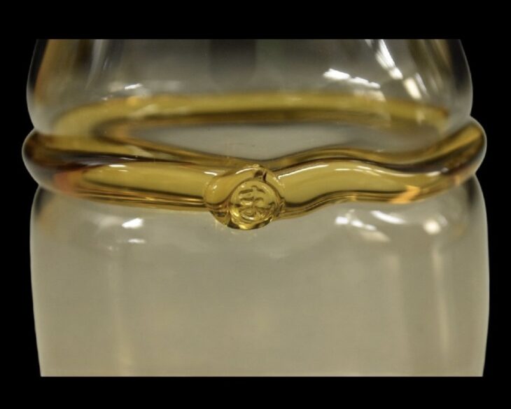 益田芳徳氏作　硝子の水指　共箱入 益田芳徳氏作 硝子の水指 共箱入