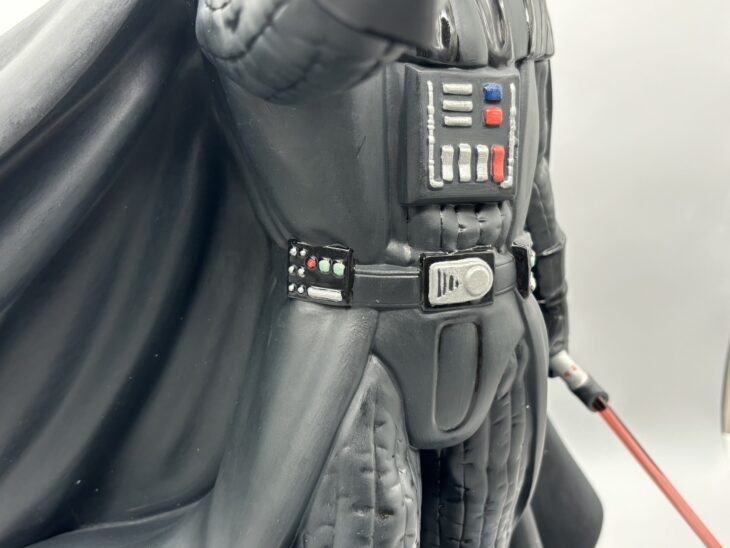 リヤドロ 『ダース・ベイダー』 ｜骨董品買取 緑和堂