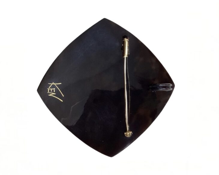 大町 憲治『べっ甲 蒔絵 ブローチ』 ｜骨董品買取 緑和堂