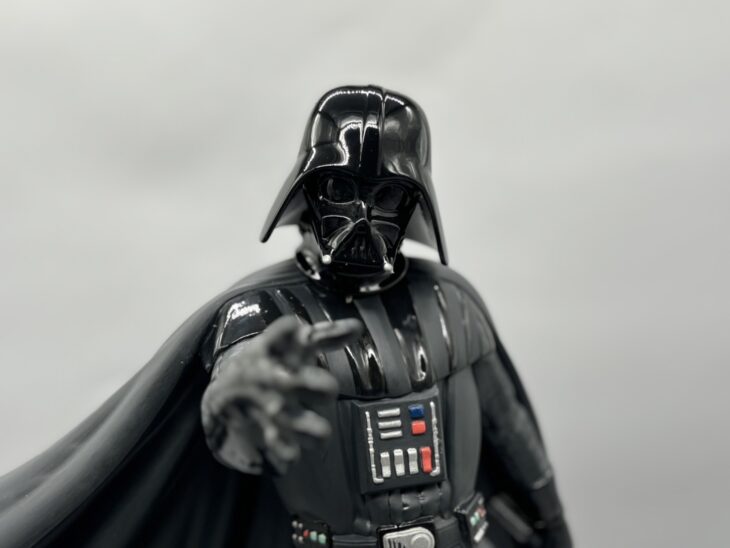 リヤドロ 『ダース・ベイダー』 ｜骨董品買取 緑和堂