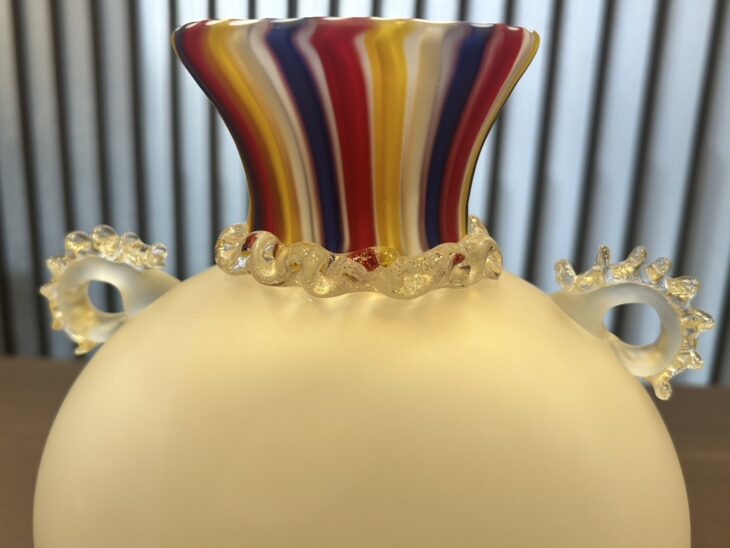 高さ:約47cm‼️藤田喬平 手吹 ヴェニス 鶴首 カンナ 大作 ガラス花瓶 花器 高さ:約47cm‼️藤田喬平 手吹 ヴェニス 鶴首 カンナ 大作 ガラス花瓶 花器