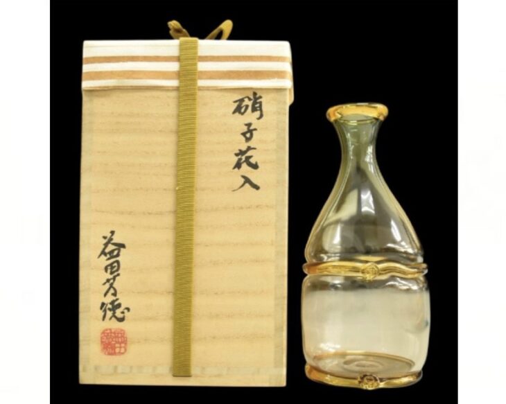 益田芳徳 『硝子花入』