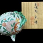 三浦竹泉 『色絵桃 香炉』