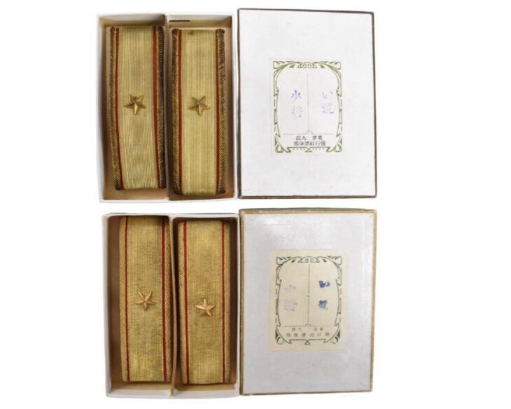 【送料無料】大日本帝国 日本軍 陸軍 少将 略綬 12連 勲章 記章 徽章 将官 送料無料】大日本帝国 日本軍 陸軍 少将 略綬 12連 勲章 記章