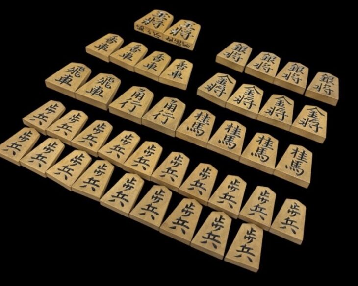 将棋駒 龍山作 金龍書 ｜骨董品買取 緑和堂