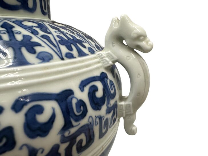 平戸焼 染付花瓶 ｜骨董品買取 緑和堂