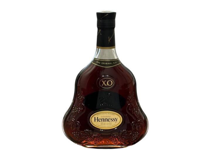 [ヘネシー XO 黒キャップ 700ml 40% ヘネシー 『XO 黒キャップ 700ml』 ｜骨董品買取 緑和堂