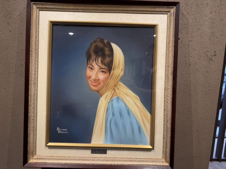 人見友紀 『肖像画 三田佳子』