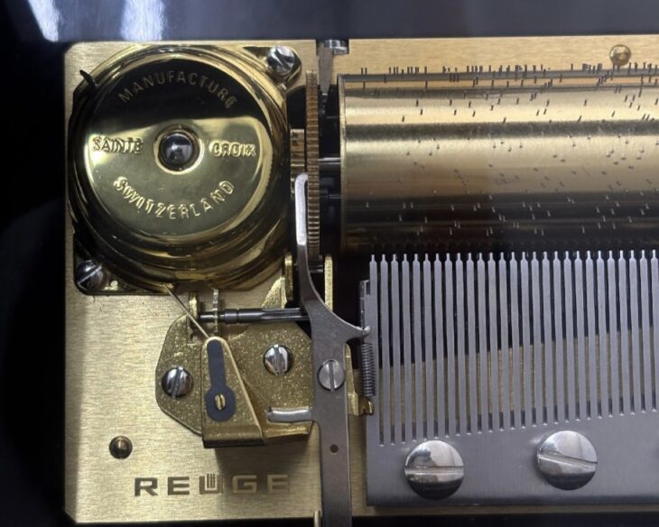 REUGE 『3曲 BEAT I Love You Love Is』 72弁 ｜骨董品買取 緑和堂